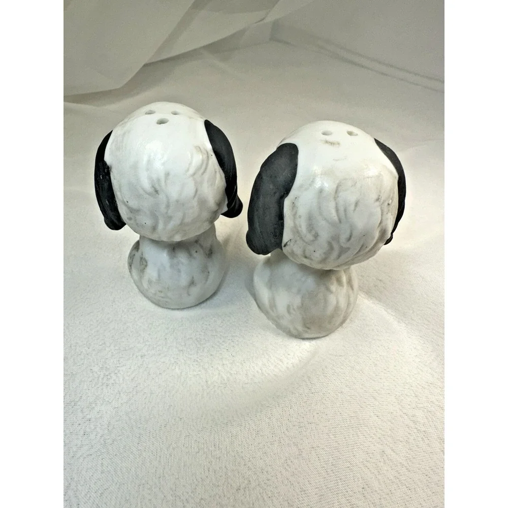 Vintage Maltese/border Collie/Japanese Chin puppy dog salt and pepper shakers